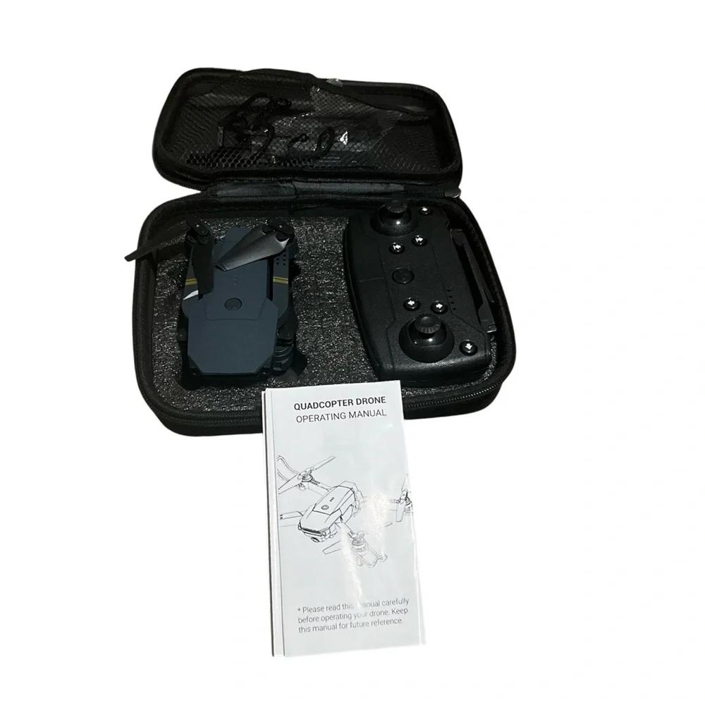 Camar drone/ Compact Black Drone with Controller,With Cámar .brand new.